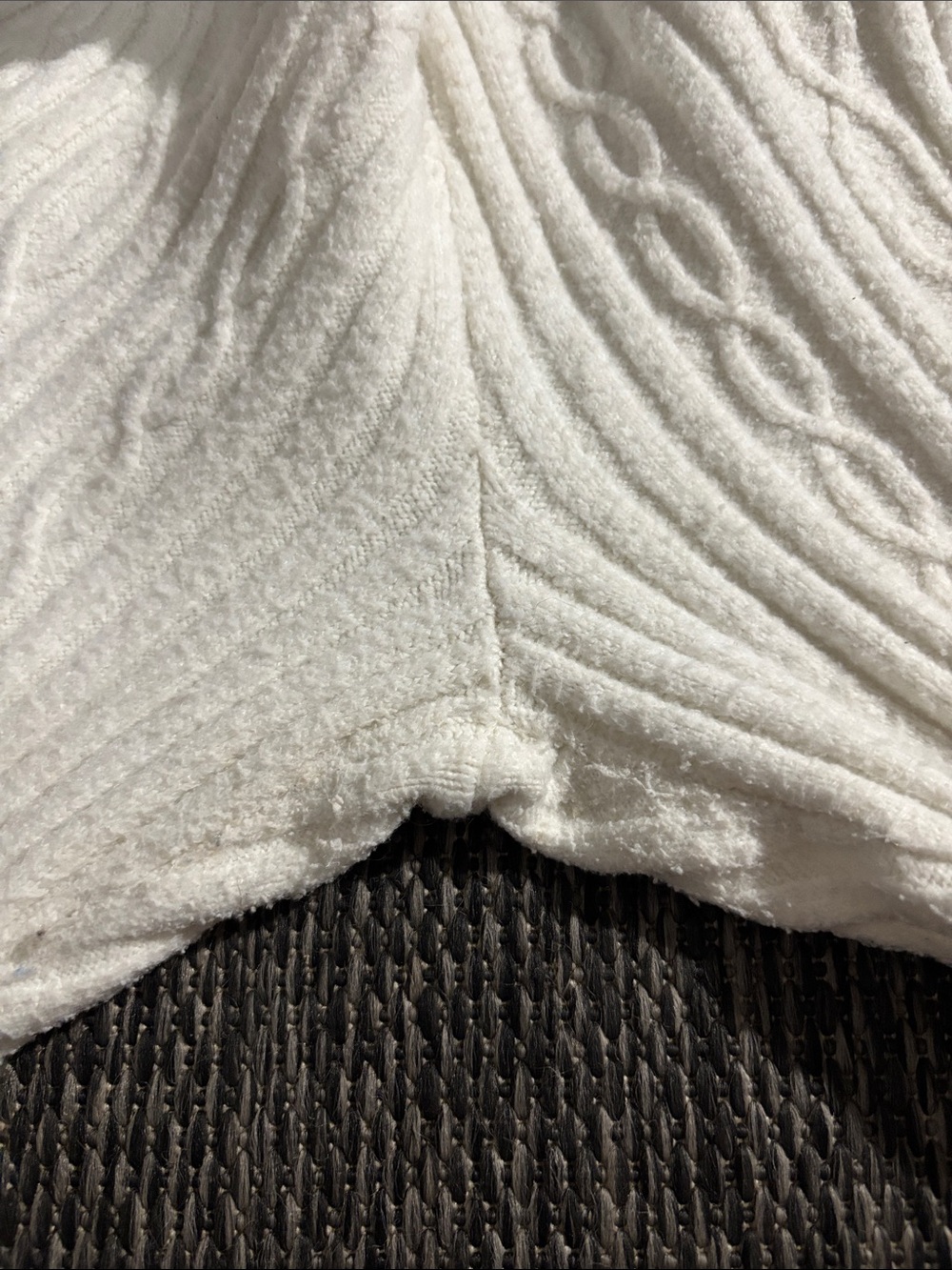 Alo Yoga Winter Bliss Cable Knit Lounge Jogger Pants Cream White Women's Size S - Picture 6 of 7